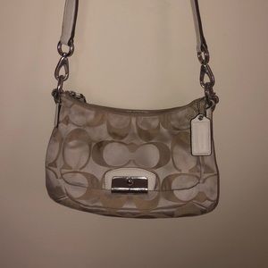 authentic cream Coach purse/ VINTAGE Y2K